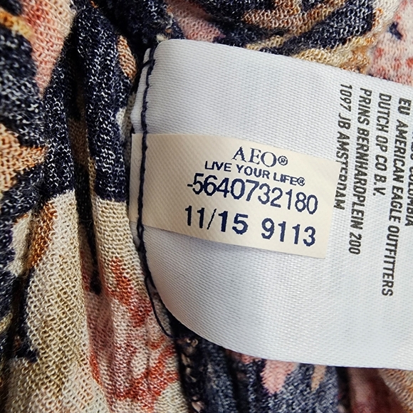 American Eagle Navy Floral Babydoll Top Sleeveless Tiered Small - Picture 11 of 11